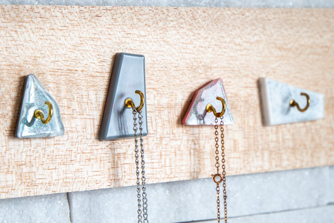 Anthropologie Inspired Faux Marble Jewelry Hooks - Resin Crafts Blog